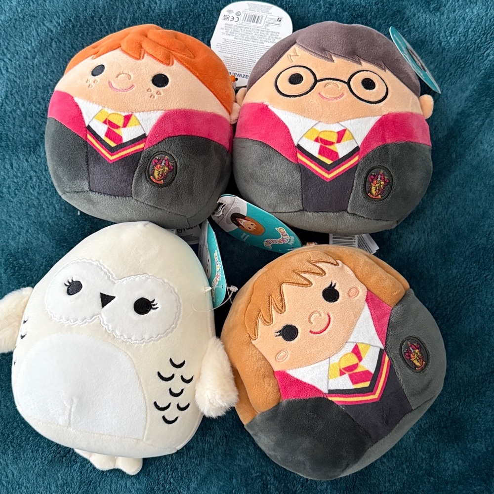 Harry Potter Squishmallows Plush Toy Set - Gryffindor and Hedwig, Harry Potter